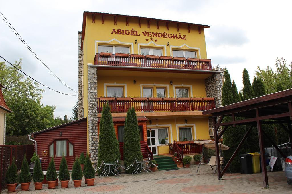 Abigél Vendégház Miskolc Exterior foto